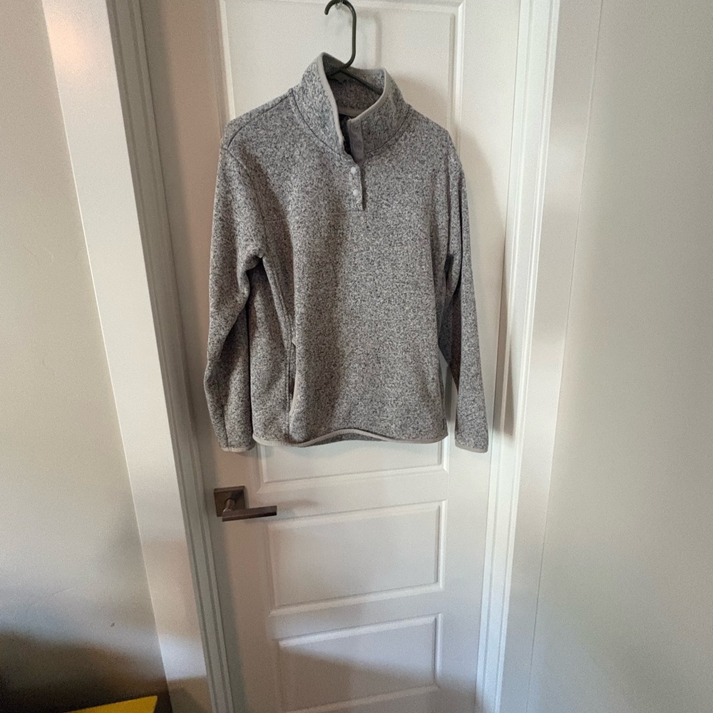 Eddie Bauer Heathered Gray Women's Pullover